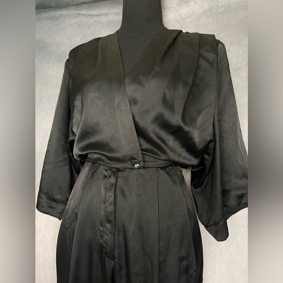 Vintage black satin jumpsuit size small - Picture 6 of 6